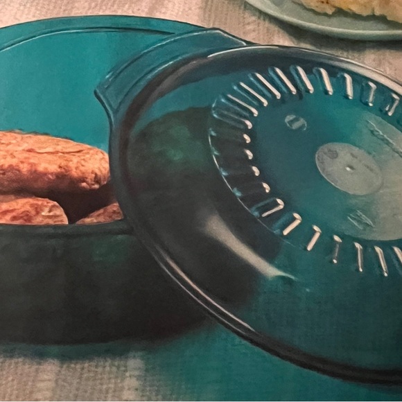 Tupperware - Picture 5 of 5